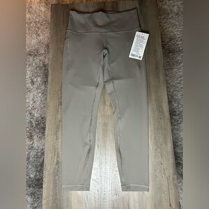 NWT Lululemon Wunder Train HR w/ pockets 25” Sz 10 *warm ash grey*